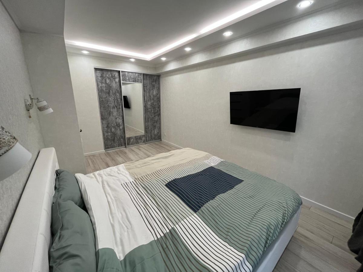 Dendrarium Park Apartment 基希讷乌 外观 照片